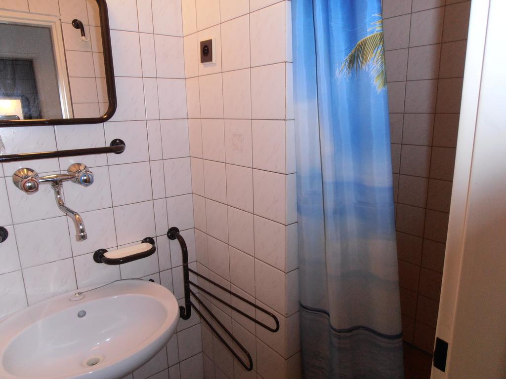 Penzion U Ceske Koruny Jičín Kamer foto