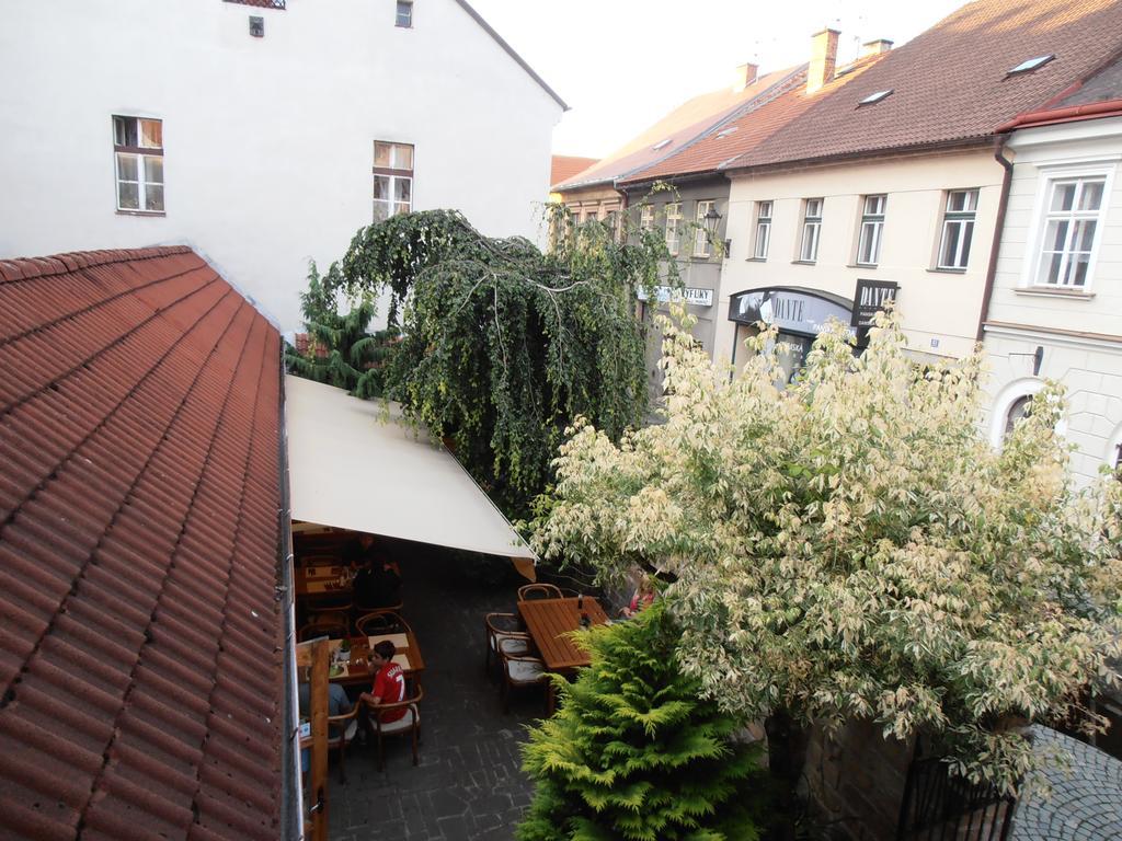 Penzion U Ceske Koruny Jičín Buitenkant foto